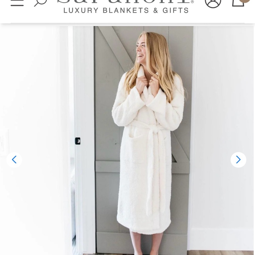 Cozy Bamboni Robe by Saranoni in Ivory
